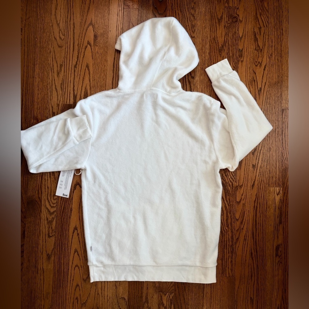 Feat BlanketBlend Ivory Hoodie – Comfy Unisex Large NWT - Picture 2 of 7